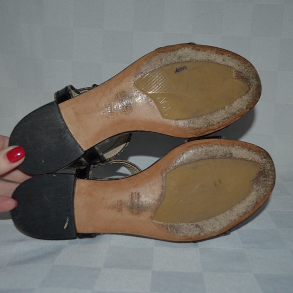 Sz 35.5 5.5 AGL Attilio Giusti Leombruni Black Patent Ankle Strap Sandals - Picture 7 of 7